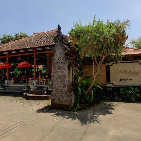 Sawah Lovina Hotel Exterior foto